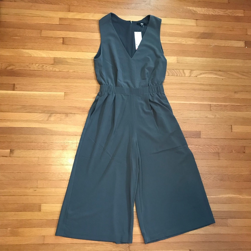Uniqlo jumpsuit